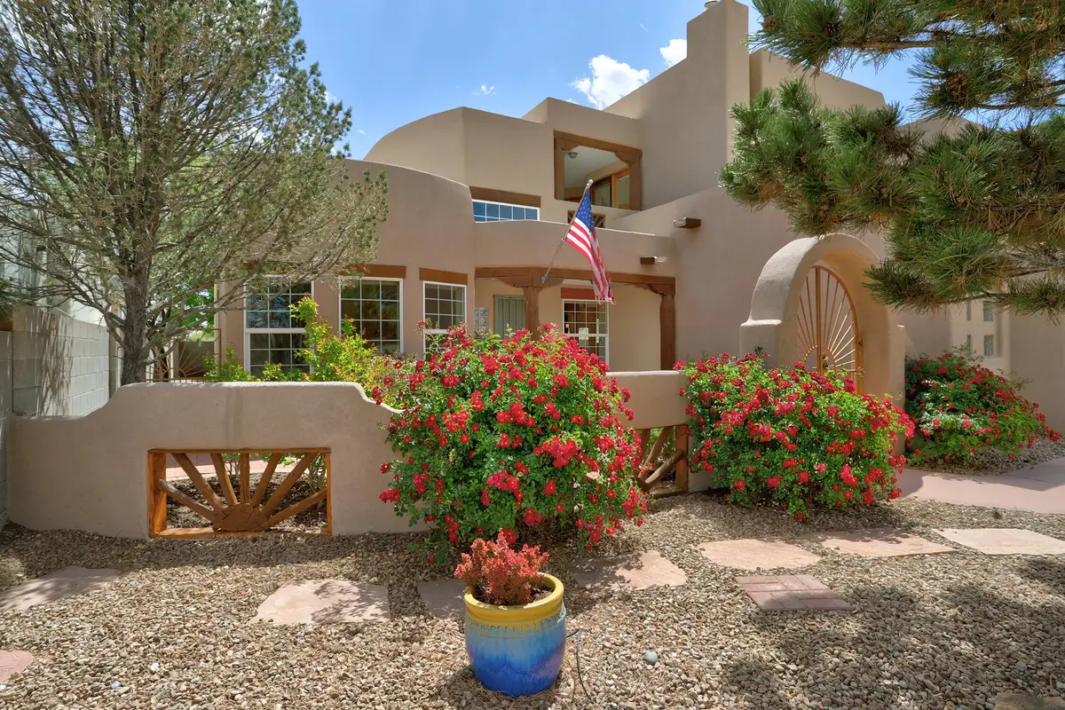 6334 Mojave Street Nw, Albuquerque, NM 87120 - #1