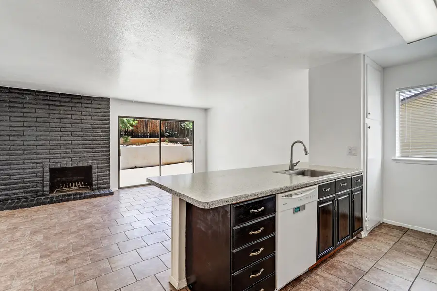 4708 Eric Drive Ne, Albuquerque, NM 87109 - #3