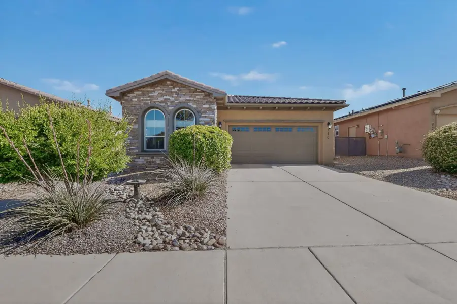 110 Zuni River Circle Sw, Los Lunas, NM 87031 - #2
