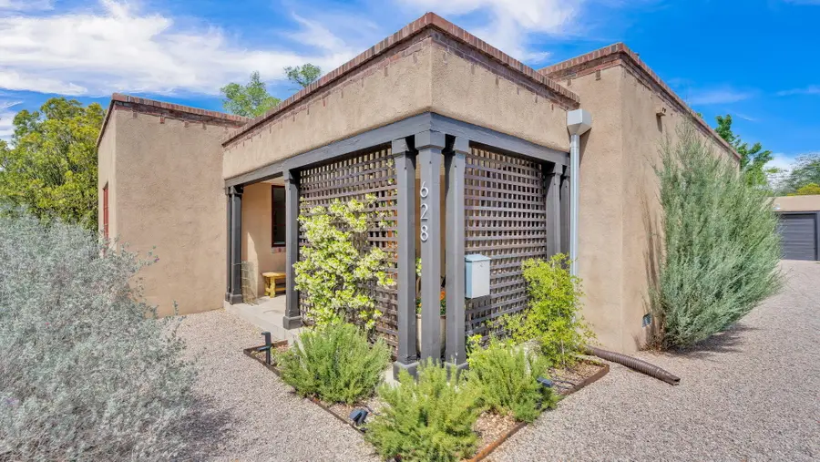 628 Bryn Mawr Drive Ne, Albuquerque, NM 87106 - #2