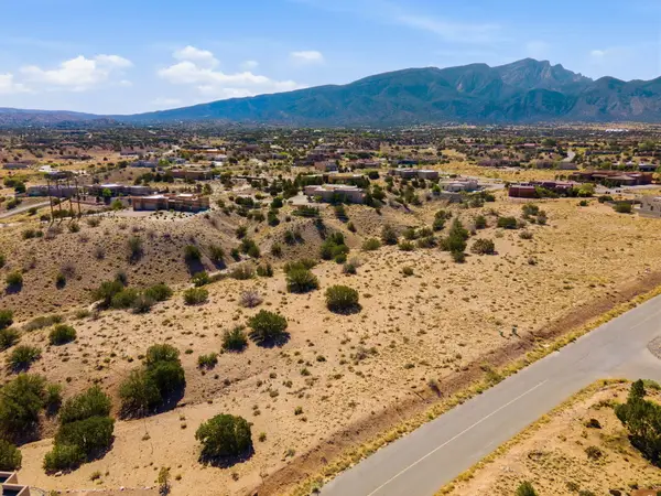 10 Brazos Trail, Placitas, NM 87043