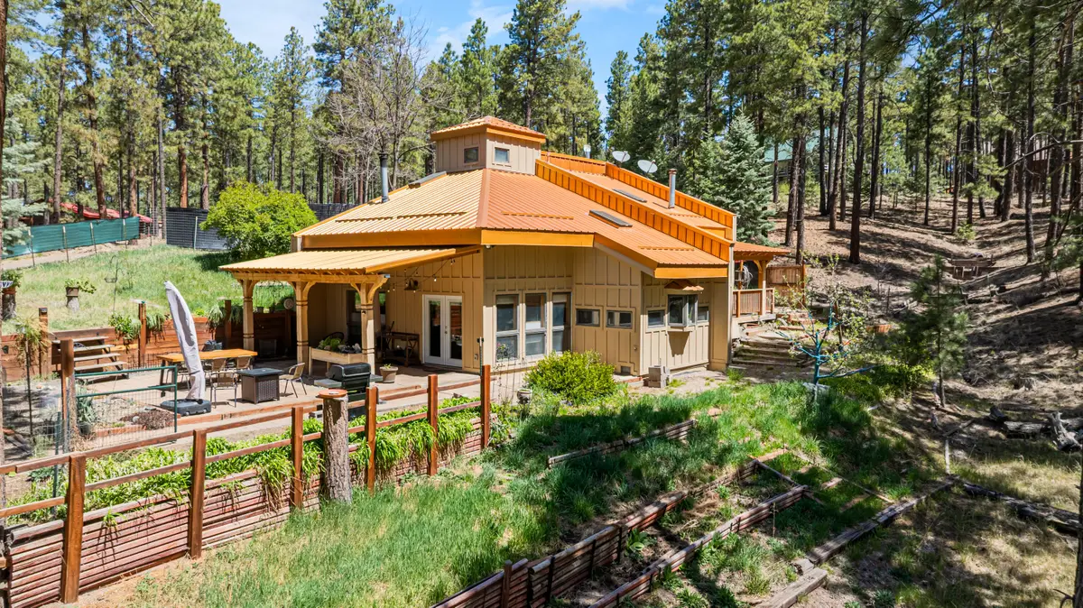 187 Trilobite Trail, Jemez Springs, NM 87025 - #1