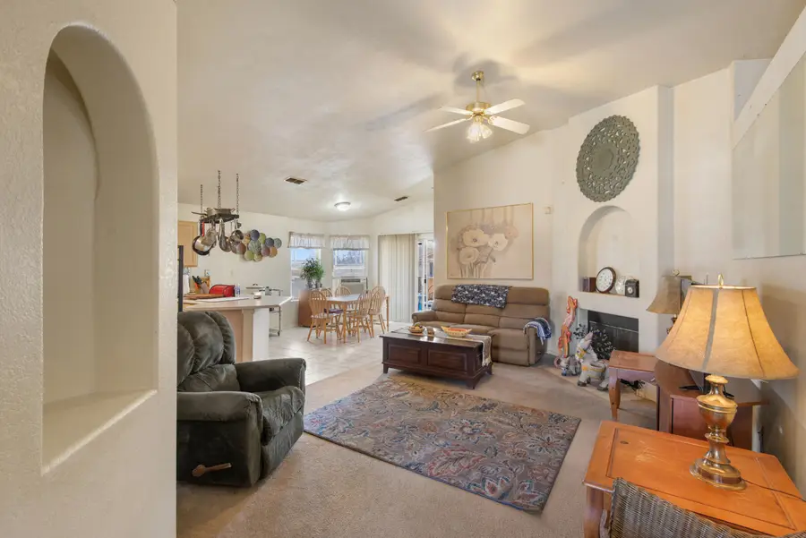 10624 Andalusian Avenue Sw, Albuquerque, NM 87121 - #3