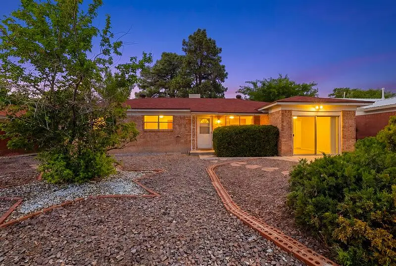 4721 Comanche Road Ne, Albuquerque, NM 87110 - #1