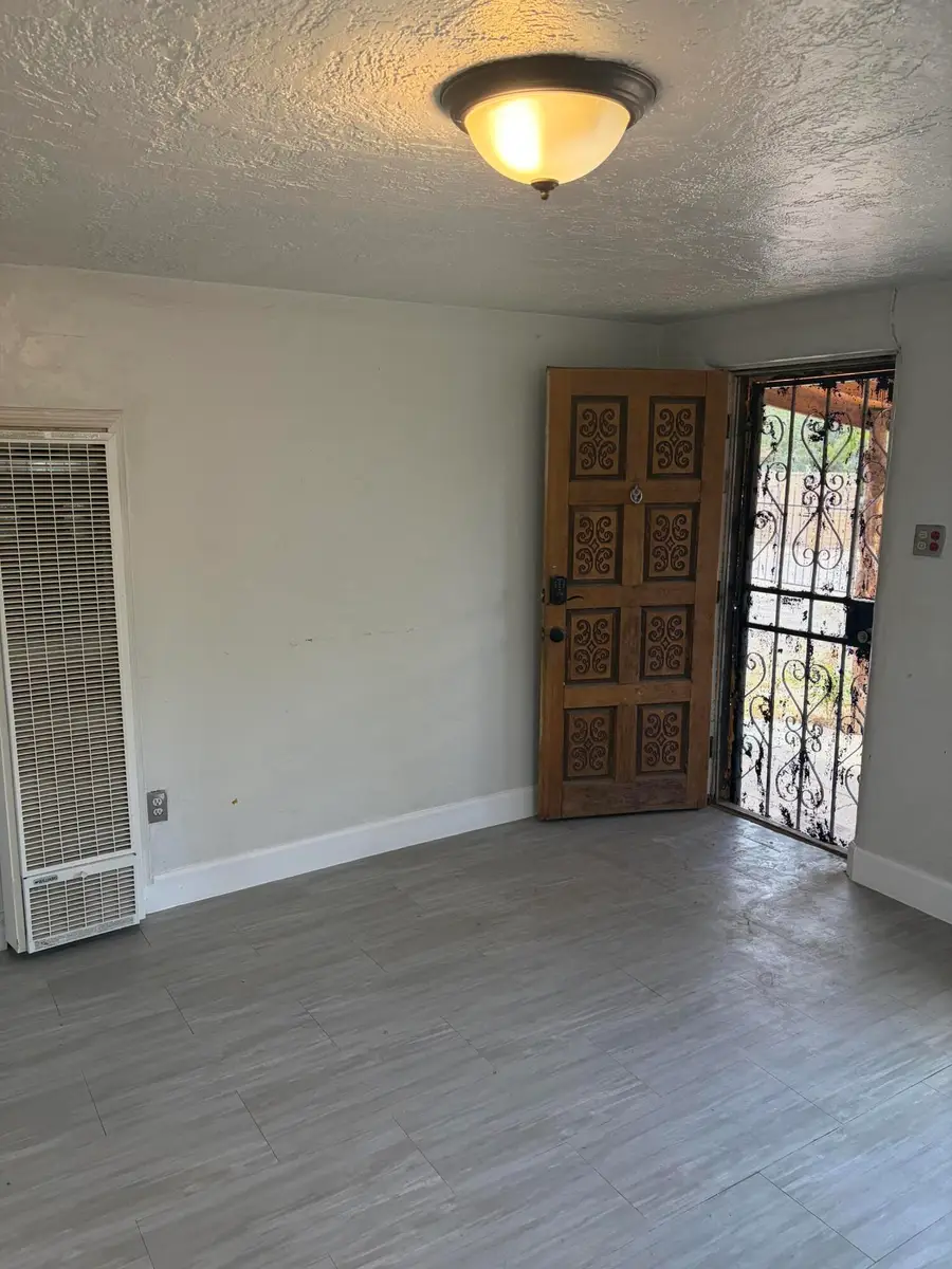 3123 Leo Road Sw #C, Albuquerque, NM 87105 - #3
