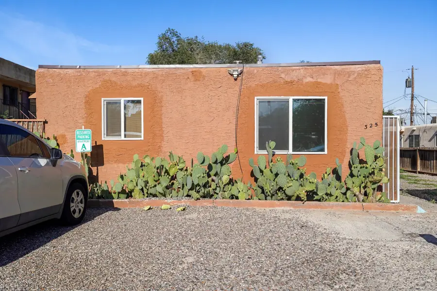 325 Tennessee Street Ne, Albuquerque, NM 87108 - #2