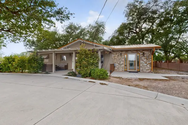 330 Clark Road Sw, Albuquerque, NM 87105