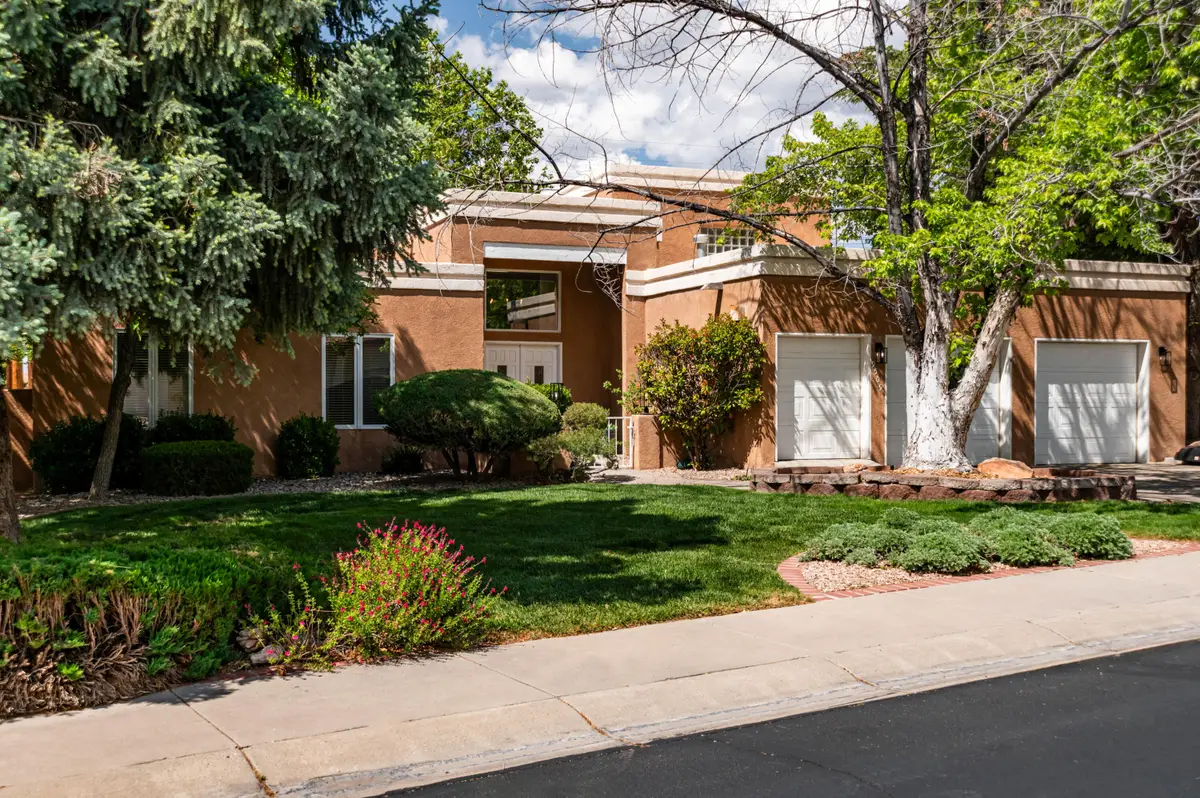 9509 Tanoan Drive Ne, Albuquerque, NM 87111 - #1