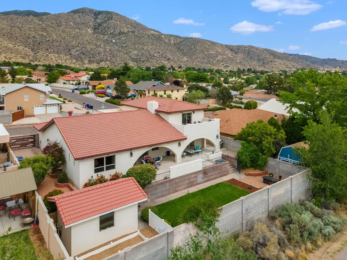 3901 Calle Pino Ne, Albuquerque, NM 87111 - #1