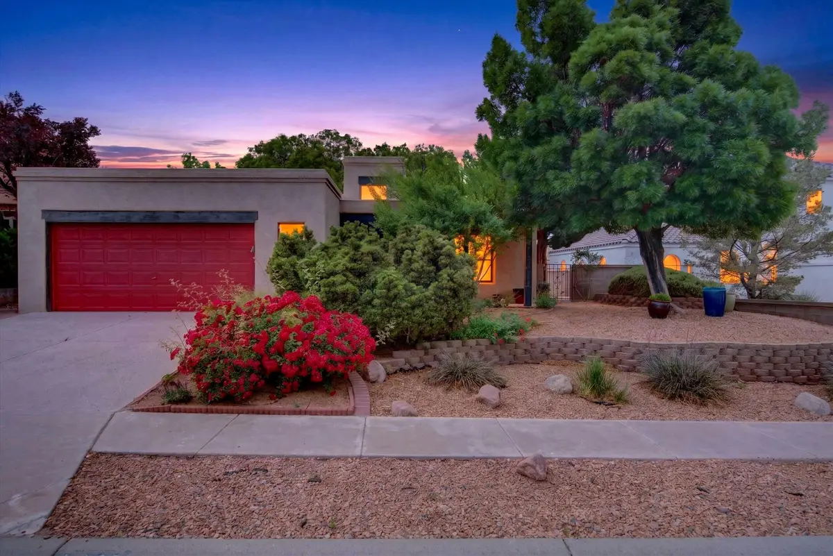 8020 Corona Avenue Ne, Albuquerque, NM 87122 - #1