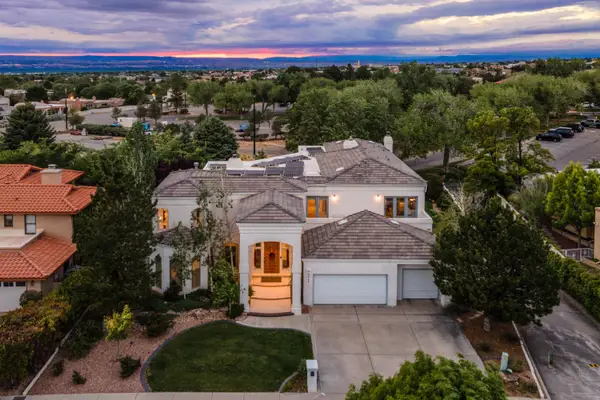 6513 Meadow Hills Street Ne, Albuquerque, NM 87111