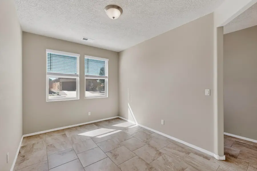 4141 Skyline Loop Ne, Rio Rancho, NM 87144 - #3