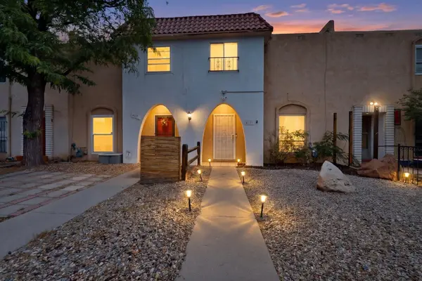 4619 Overland Street Ne, Albuquerque, NM 87109