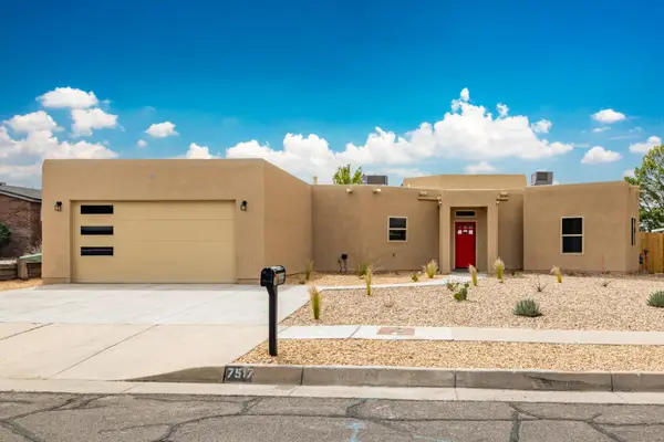 7517 Gill Street Ne, Albuquerque, NM 87109