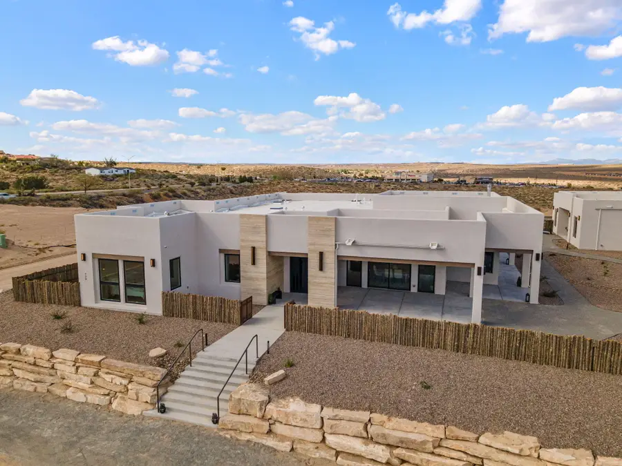 716 Colorado Mountain Road Ne, Albuquerque, NM 87124 - #2