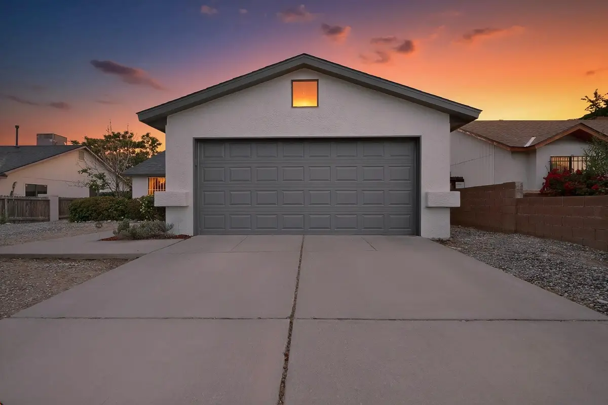919 Sunbird Road Sw, Albuquerque, NM 87121 - #1