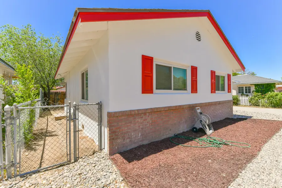 813 Hermosa Drive Ne, Albuquerque, NM 87110 - #3