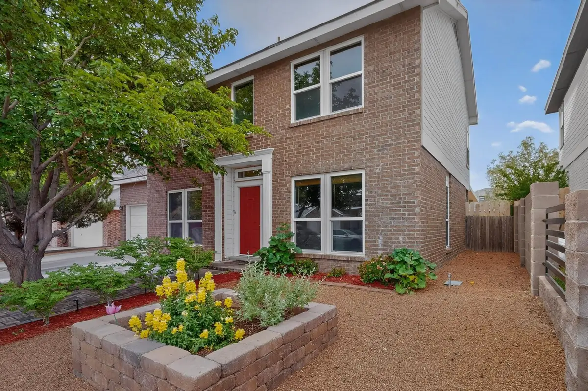 8016 Fallbrook Place Nw, Albuquerque, NM 87120 - #1