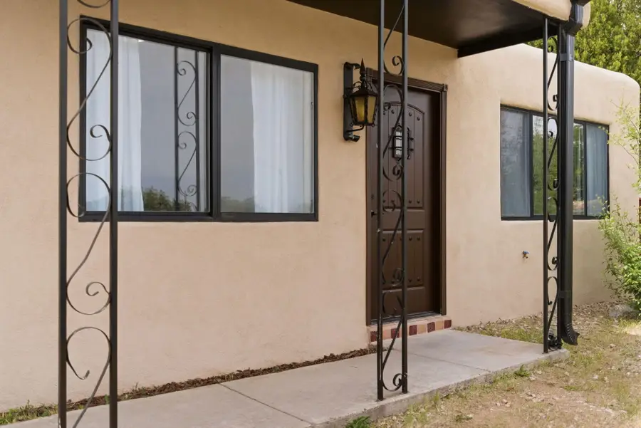 2617 Hagland Place Ne, Albuquerque, NM 87112 - #3