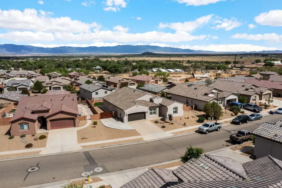 1860 Camino Cancun, Los Lunas, NM 87031 - #2