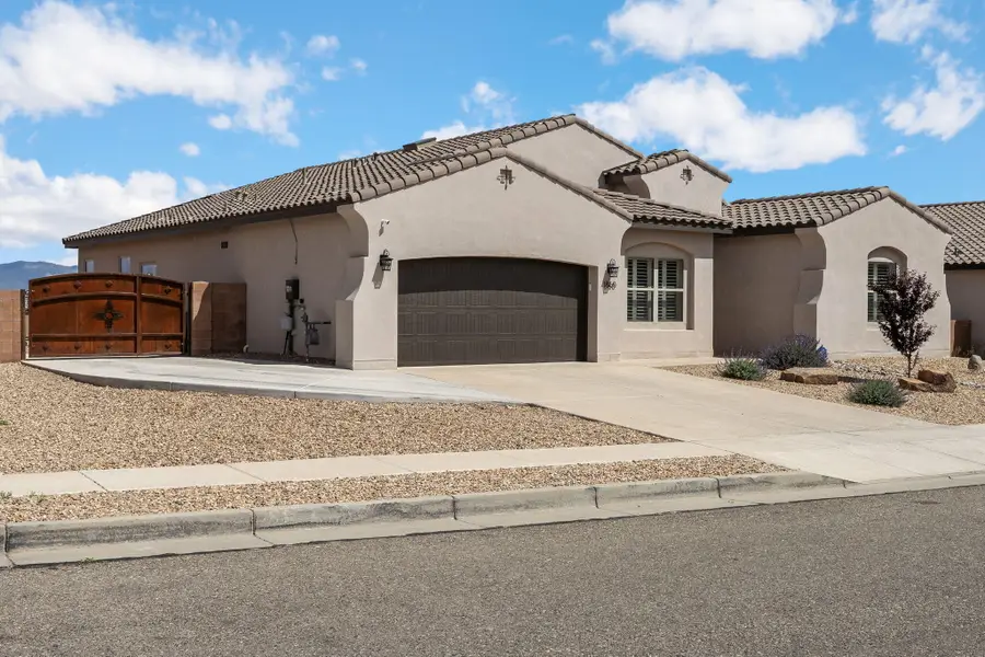1860 Camino Cancun, Los Lunas, NM 87031 - #3