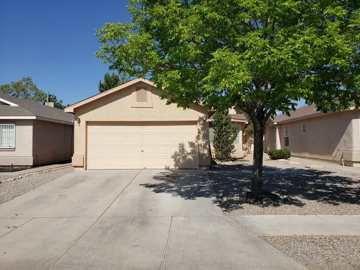 631 Vista Luna Lane Sw, Albuquerque, NM 87121 - #1