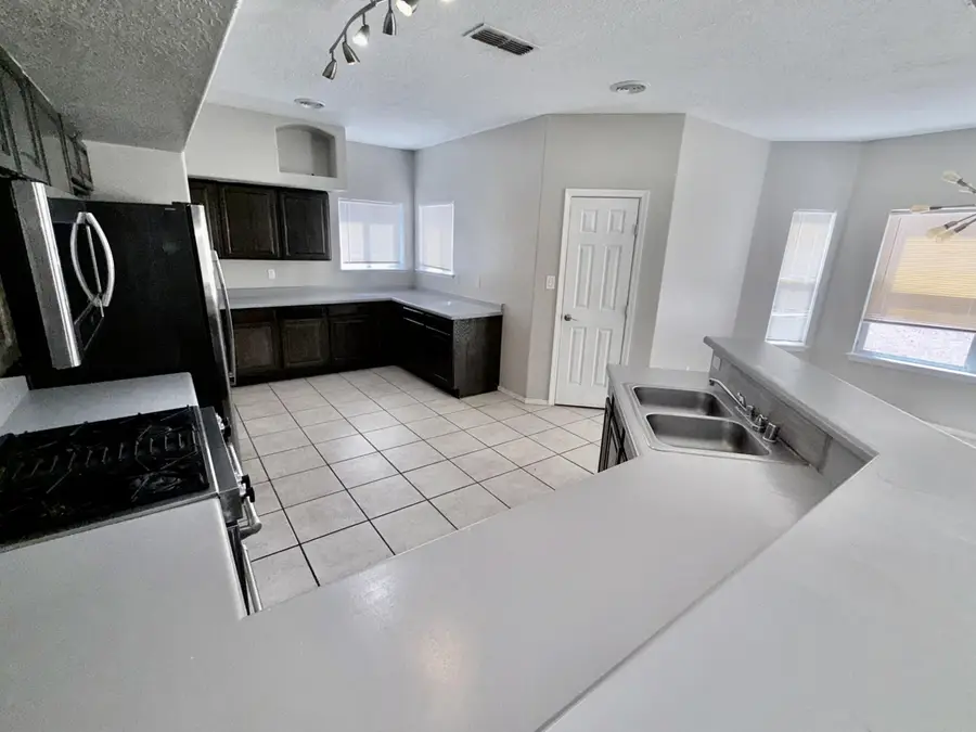 7516 Ramona Avenue Nw, Albuquerque, NM 87114 - #3