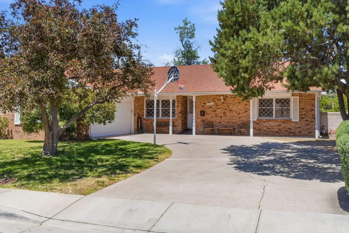 7107 Seminole Road Ne, Albuquerque, NM 87110 - #1