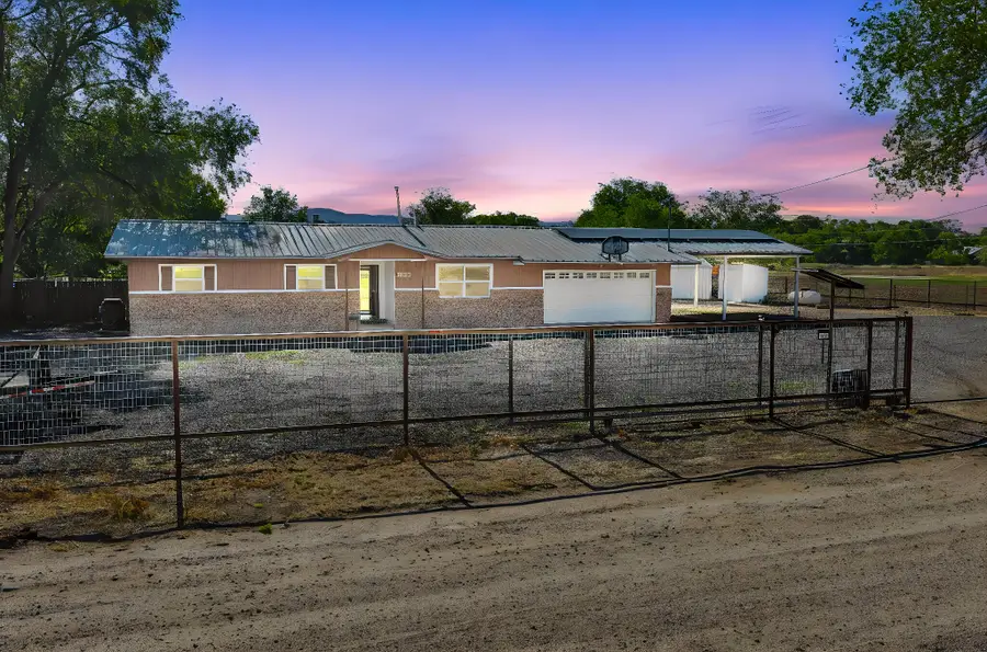 11 Coyote Road, Los Lunas, NM 87031 - #2