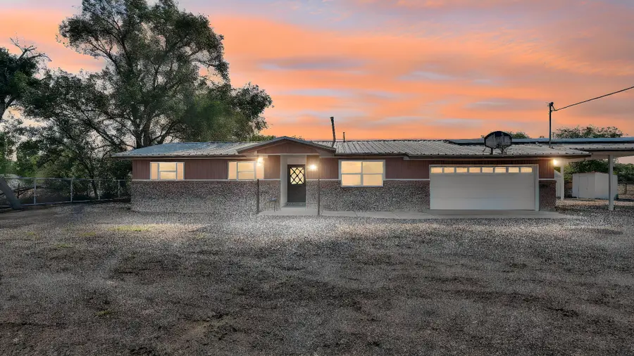 11 Coyote Road, Los Lunas, NM 87031 - #3