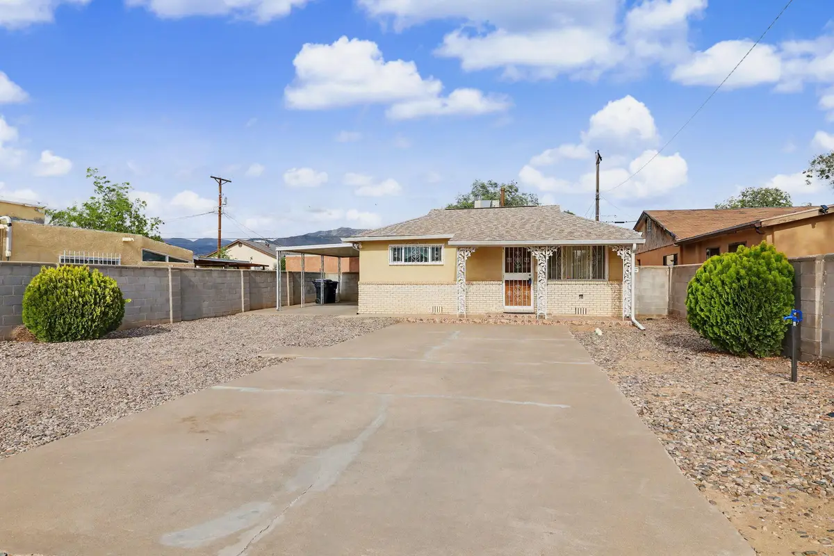 426 Pennsylvania Street Ne, Albuquerque, NM 87108 - #1