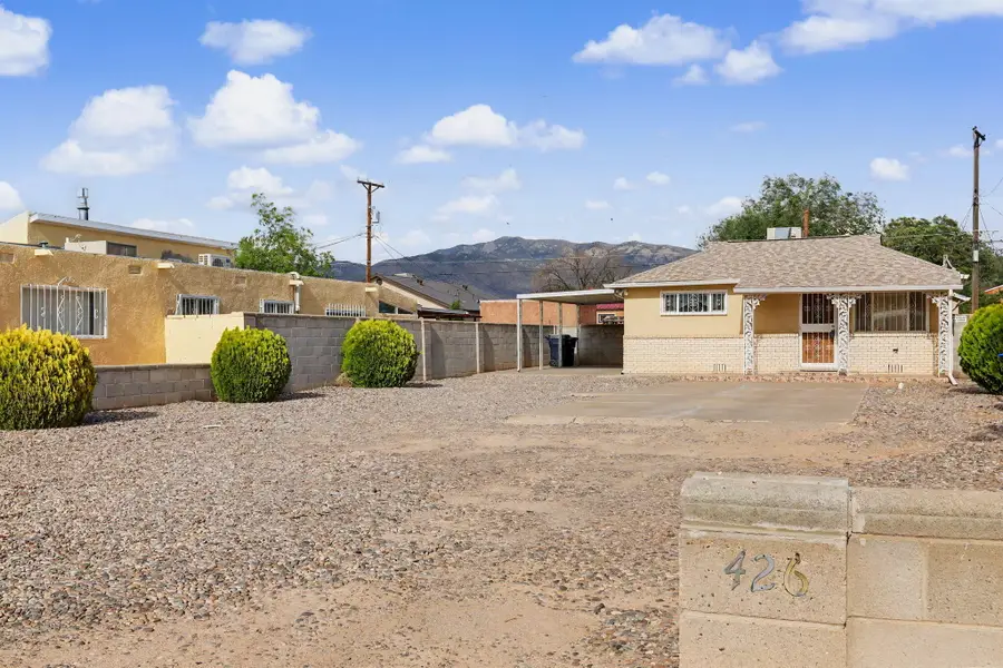 426 Pennsylvania Street Ne, Albuquerque, NM 87108 - #2