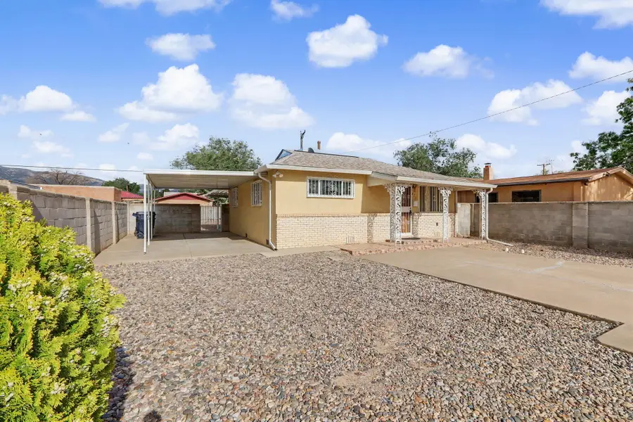 426 Pennsylvania Street Ne, Albuquerque, NM 87108 - #3