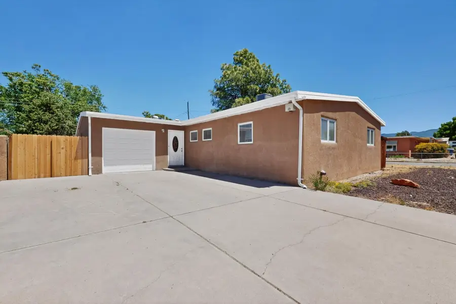 4717 Palo Duro Avenue Ne, Albuquerque, NM 87110 - #2