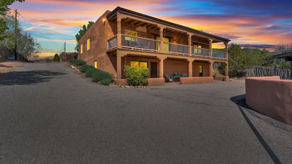 424 Apodaca Hill Street, Santa Fe, NM 87501 - #1