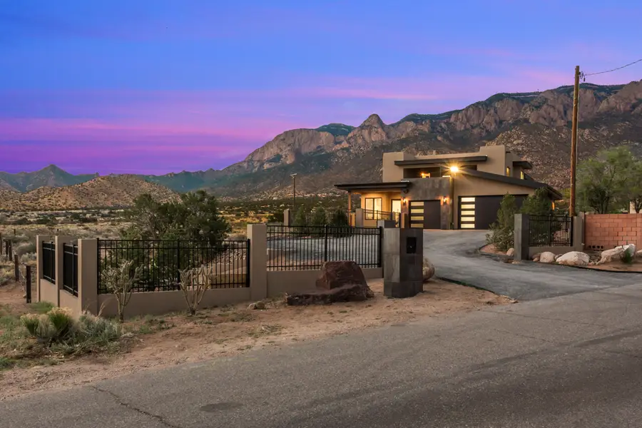 12055 Elena Drive Ne, Albuquerque, NM 87122 - #2