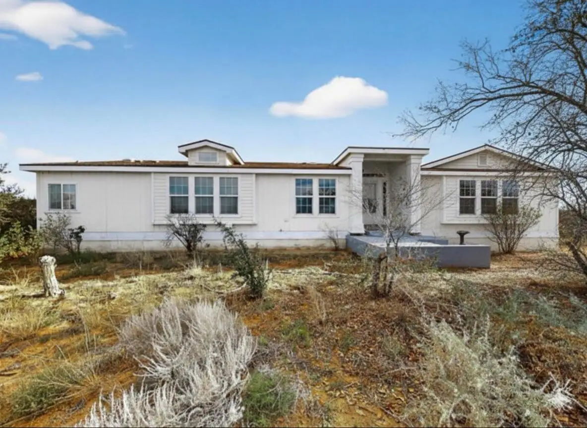 8 Clinger Lane, Los Lunas, NM 87031 - #1