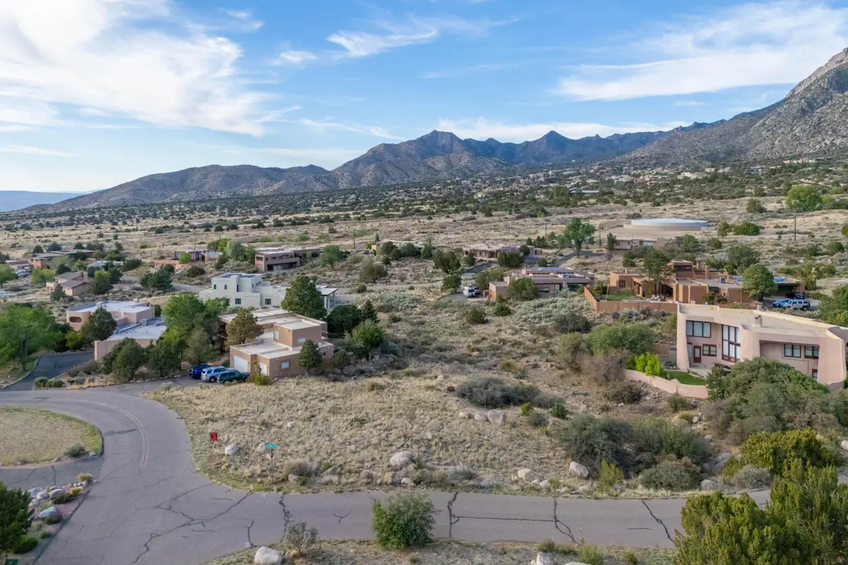 622 Cougar Loop Ne, Albuquerque, NM 87122 - #1