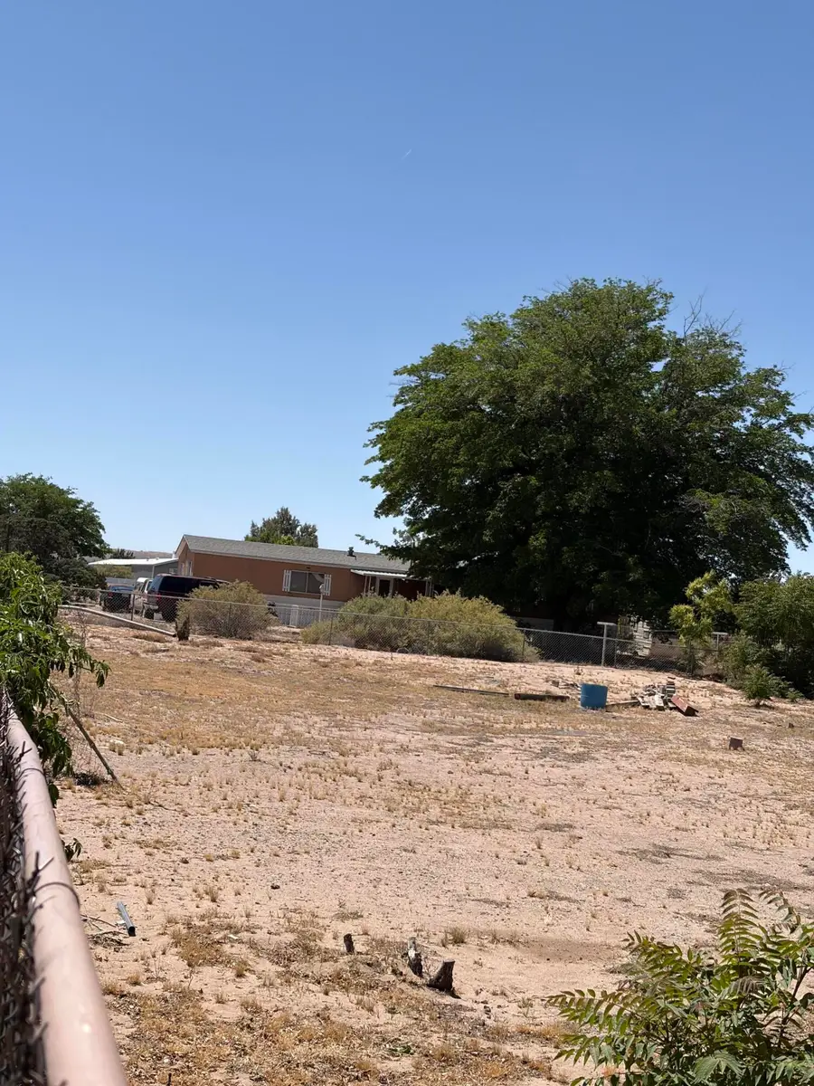 3025 Kirsten Road Sw, Albuquerque, NM 87121 - #3