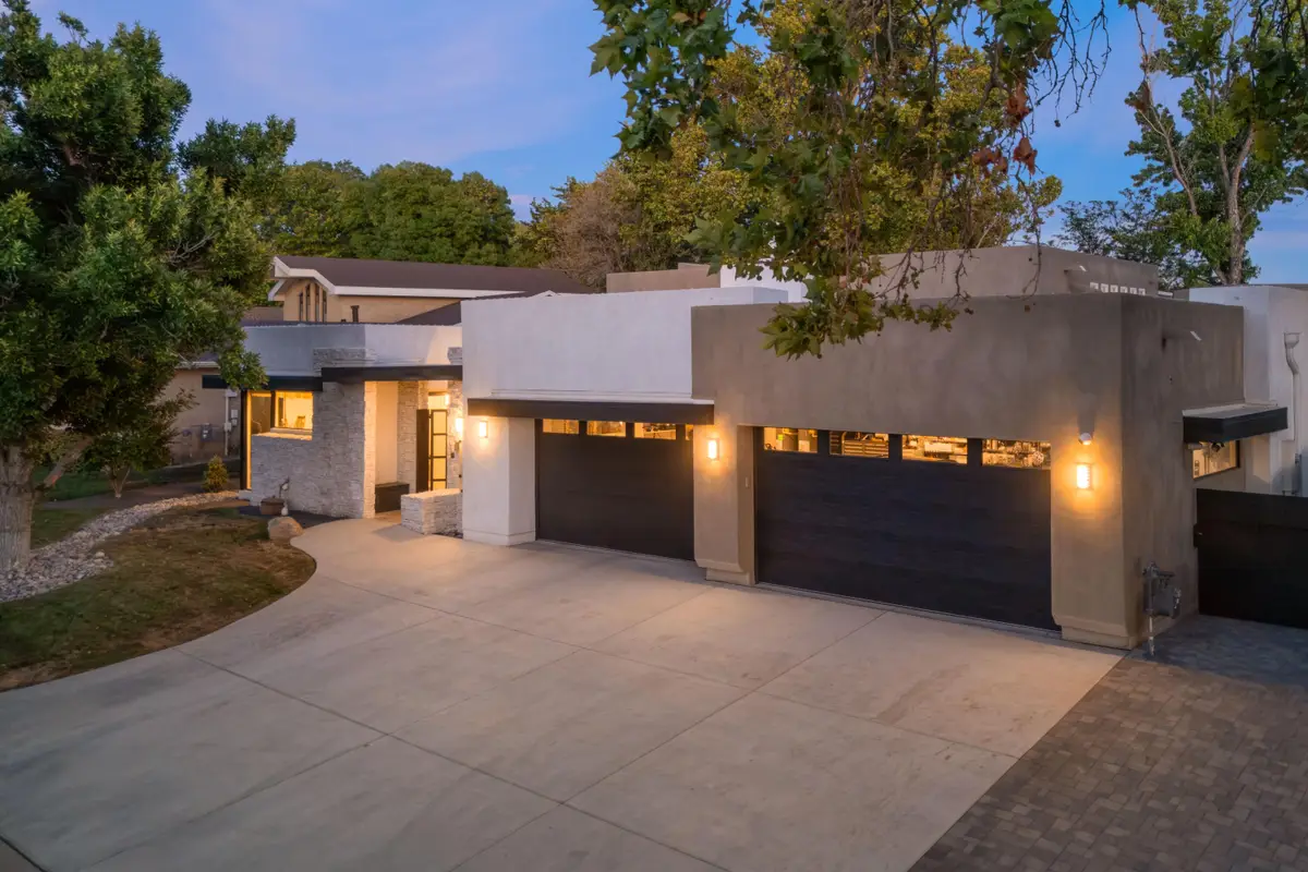 9304 Augusta Avenue Ne, Albuquerque, NM 87111 - #1