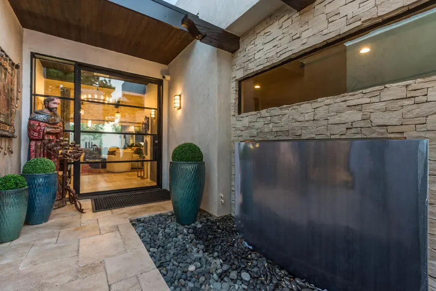 9304 Augusta Avenue Ne, Albuquerque, NM 87111 - #3