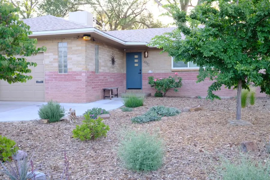 806 Hermosa Drive Ne, Albuquerque, NM 87110 - #3