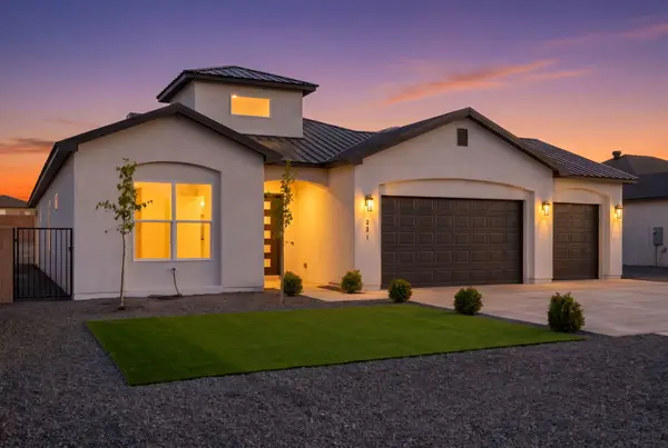 221 4th Avenue Sw, Albuquerque, NM 87124