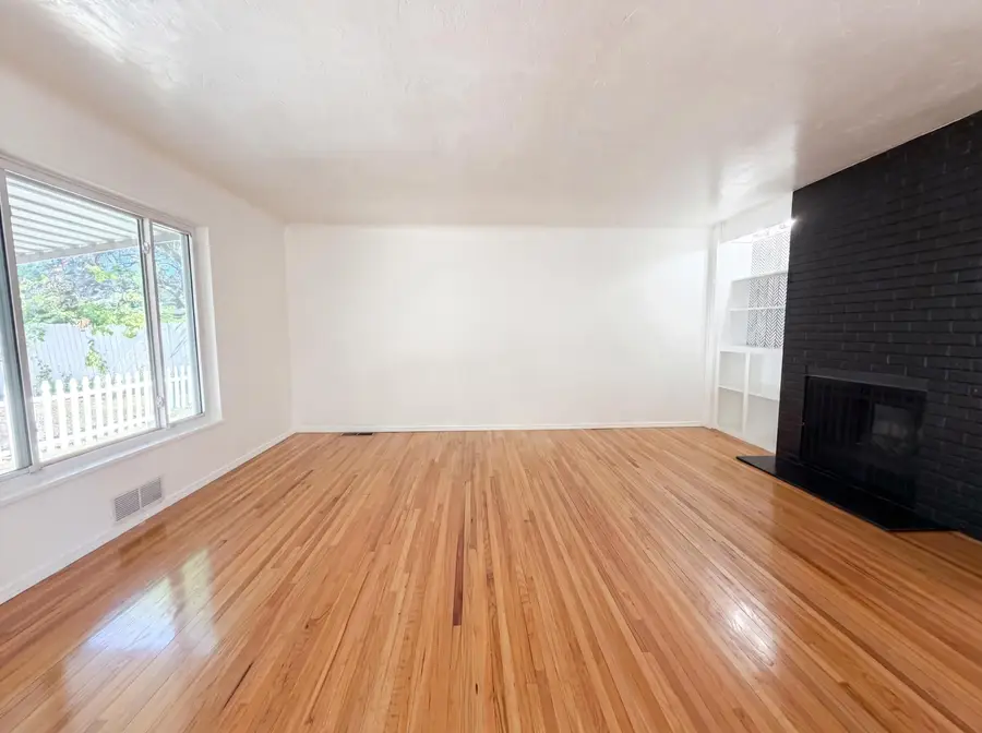 817 Truman Street Ne, Albuquerque, NM 87110 - #3