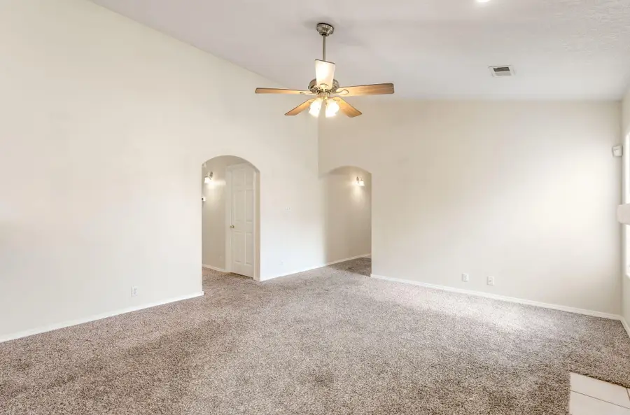 1261 Avenida Esplendida Nw, Los Lunas, NM 87031 - #2