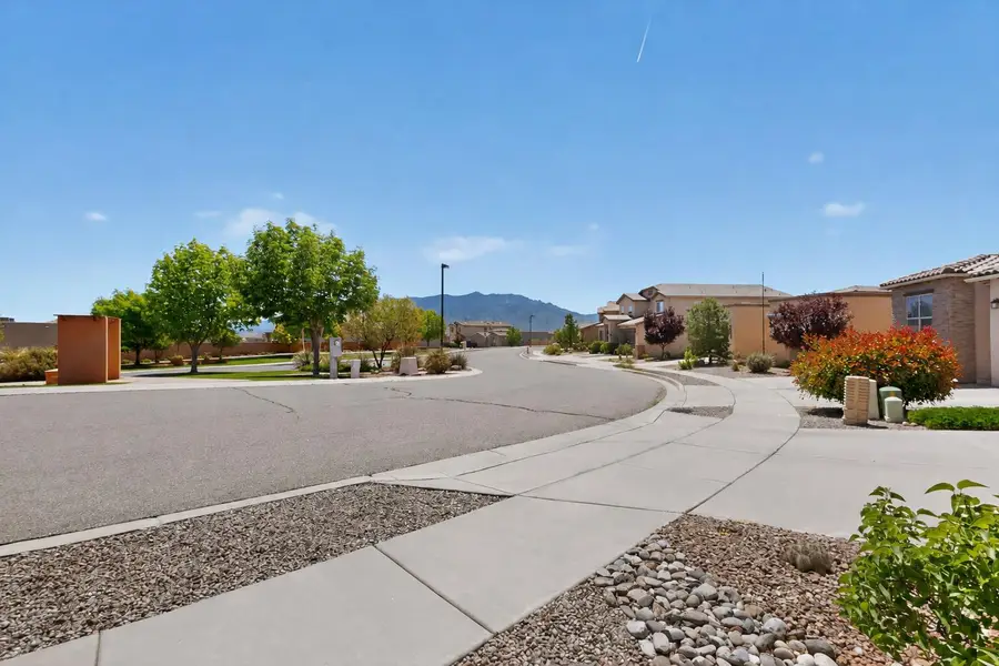 7131 Wrangell Loop Ne, Rio Rancho, NM 87144 - #3