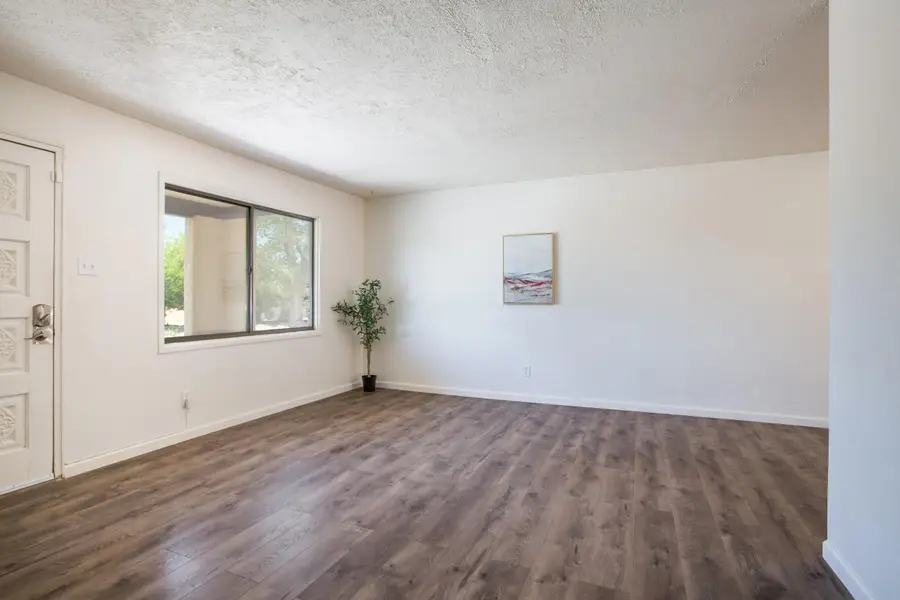 808 La Veta Drive Ne, Albuquerque, NM 87108 - #3