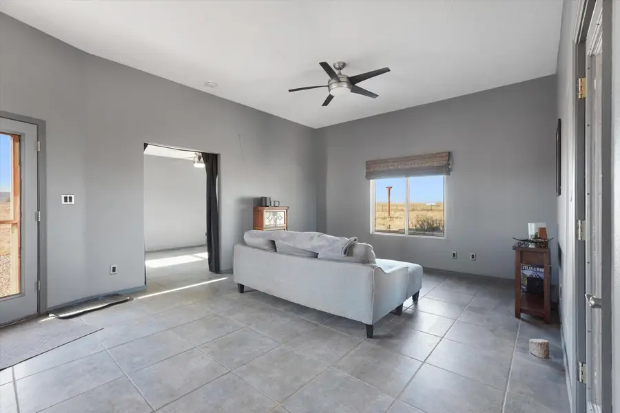 68 James Place, Laguna, NM 87026 - #2