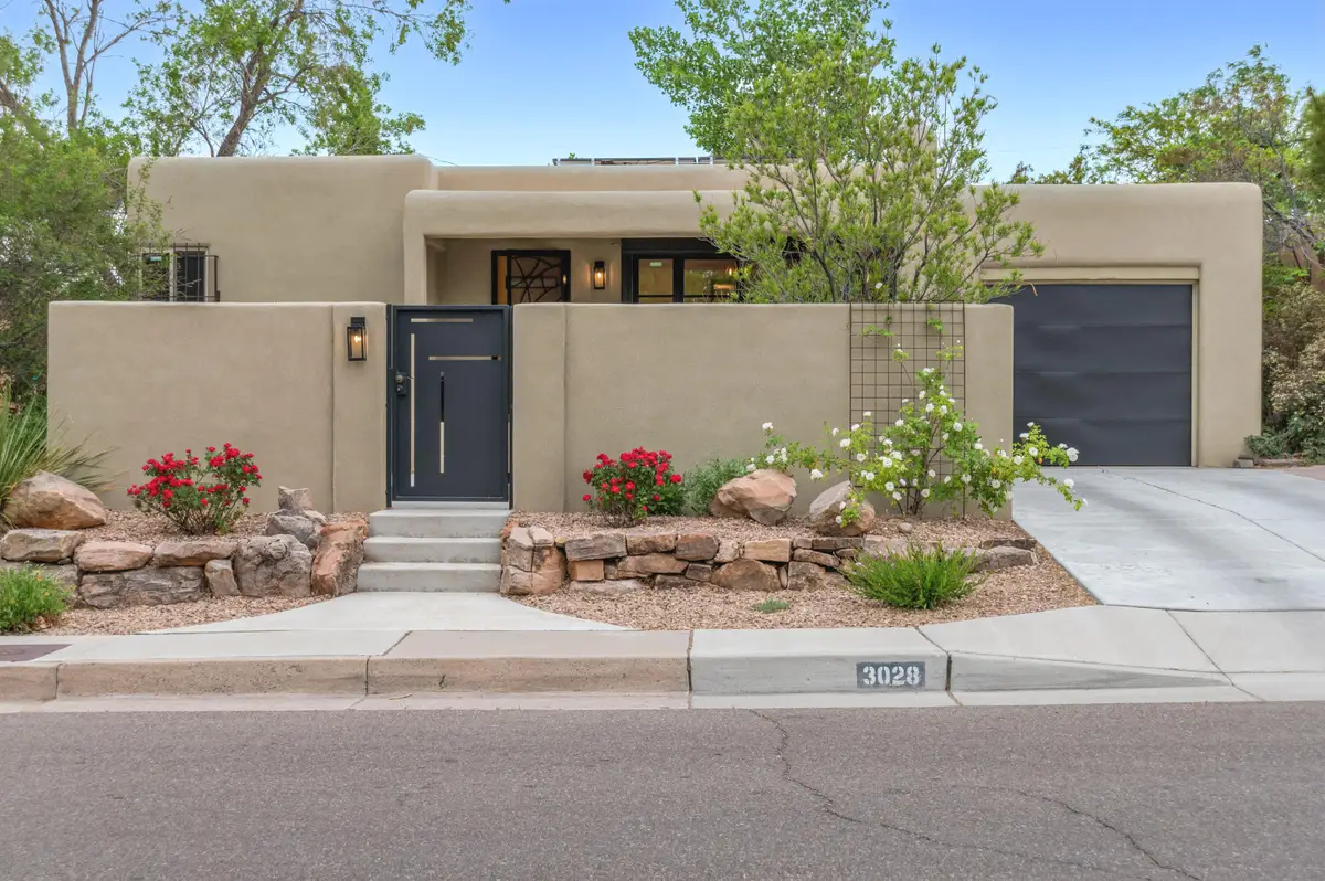 3028 Mackland Avenue Ne, Albuquerque, NM 87106 - #1