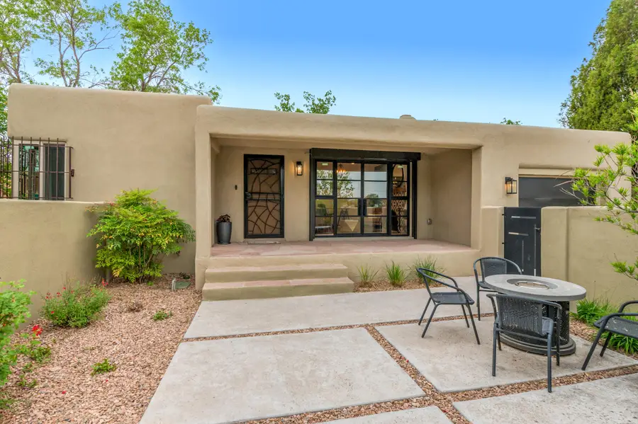 3028 Mackland Avenue Ne, Albuquerque, NM 87106 - #2